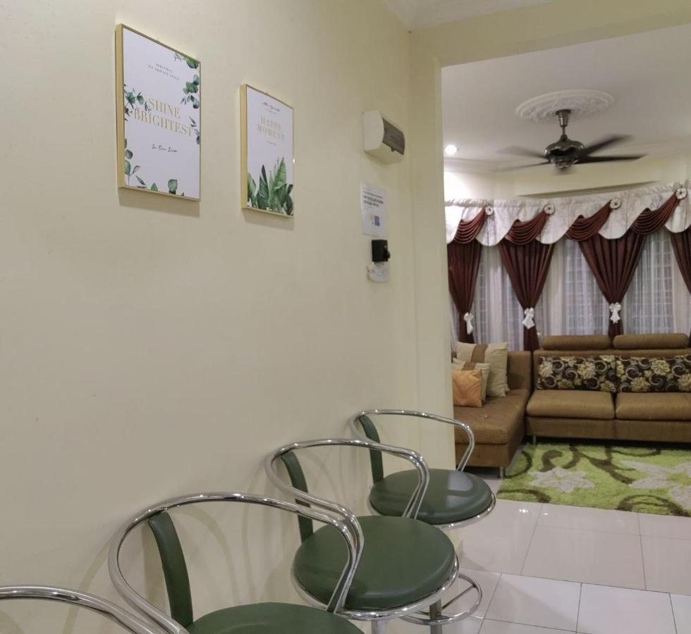 Kh Homestay Comfy N Calm 斯里曼绒 外观 照片